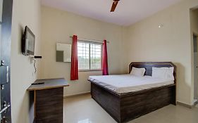 Oyo 66068 Hotel Yashraj